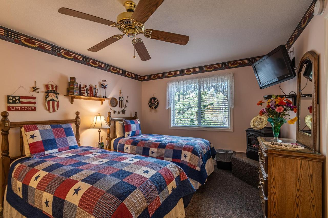 Apples Bed And Breakfast Inn ビッグ・ベアー・レイク エクステリア 写真